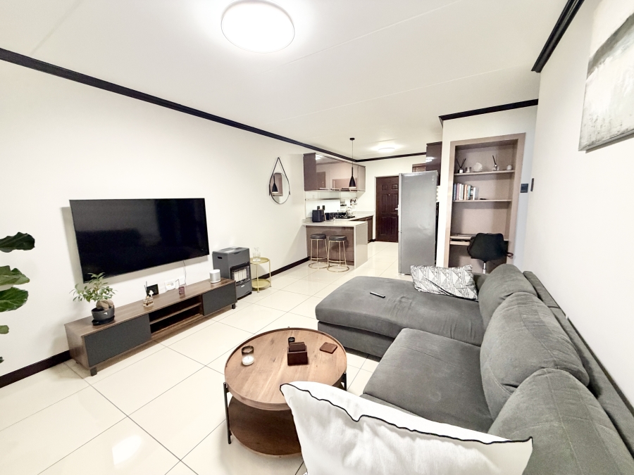 2 Bedroom Property for Sale in Blue Hills Gauteng