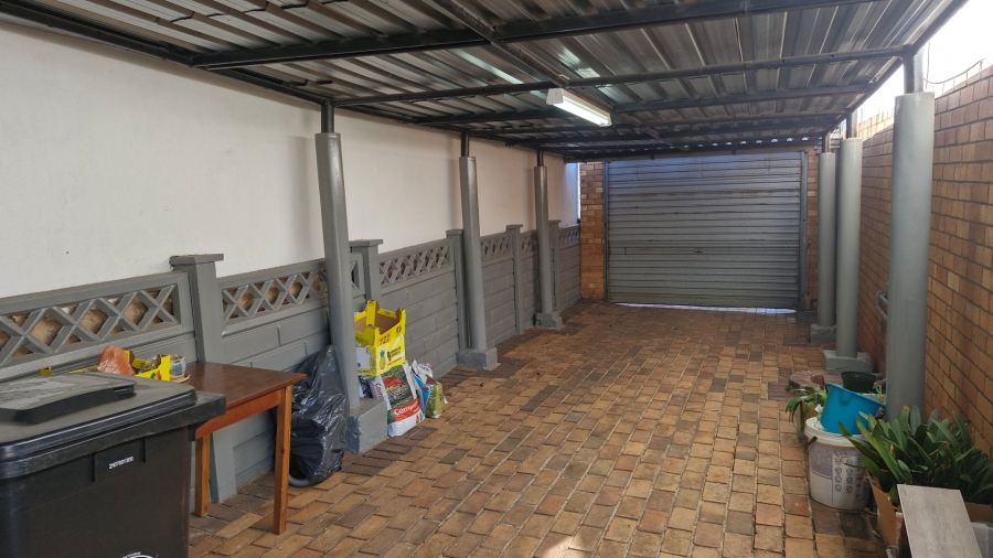 3 Bedroom Property for Sale in Westdene Gauteng
