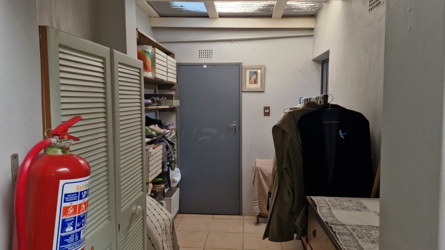 2 Bedroom Property for Sale in Brixton Gauteng