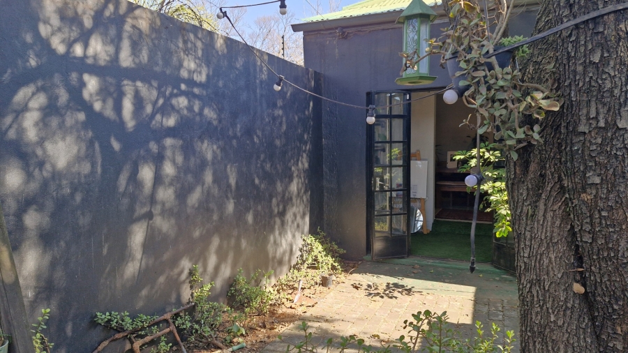 2 Bedroom Property for Sale in Brixton Gauteng