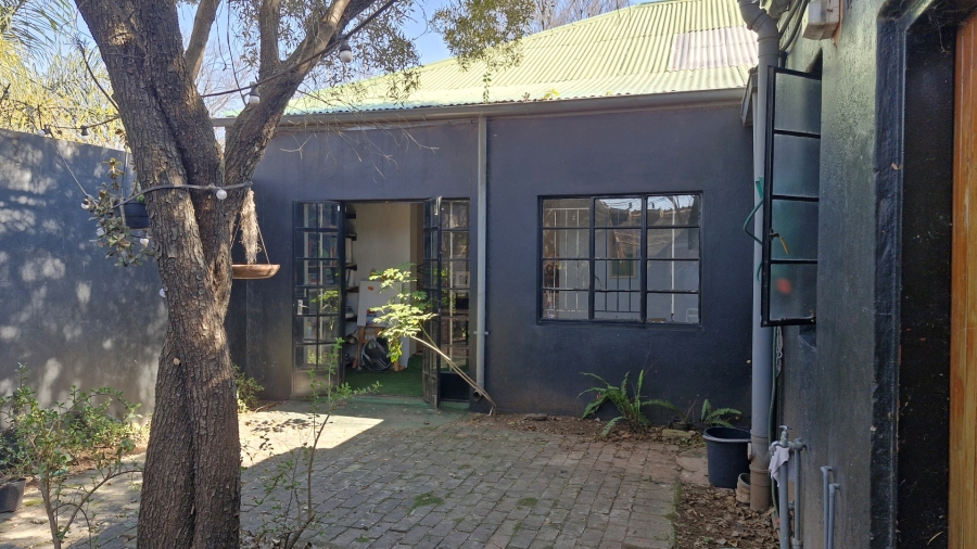 2 Bedroom Property for Sale in Brixton Gauteng
