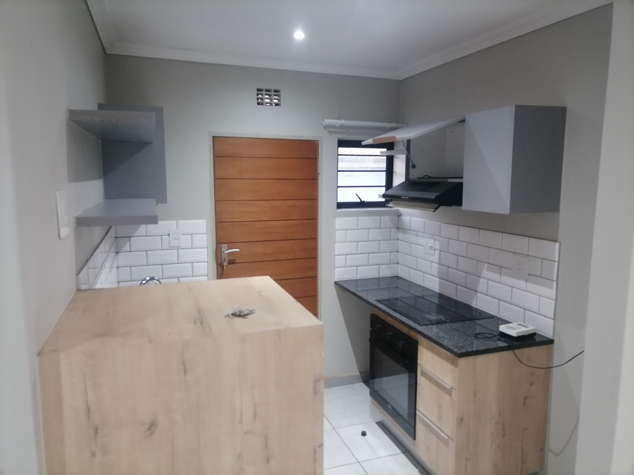 To Let 3 Bedroom Property for Rent in Lotus Gardens Gauteng