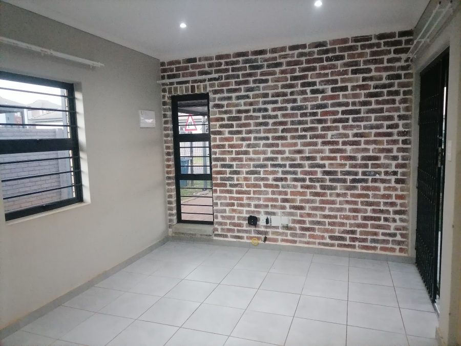 To Let 3 Bedroom Property for Rent in Lotus Gardens Gauteng