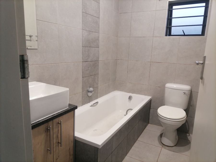 To Let 3 Bedroom Property for Rent in Lotus Gardens Gauteng