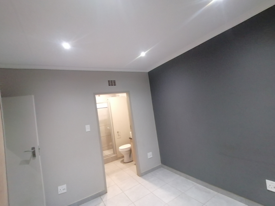 To Let 3 Bedroom Property for Rent in Lotus Gardens Gauteng