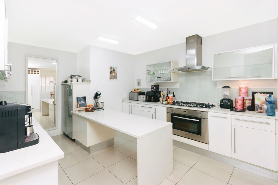 2 Bedroom Property for Sale in Khyber Rock Gauteng