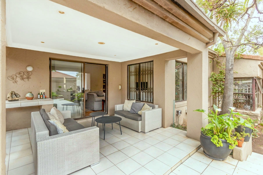 2 Bedroom Property for Sale in Khyber Rock Gauteng