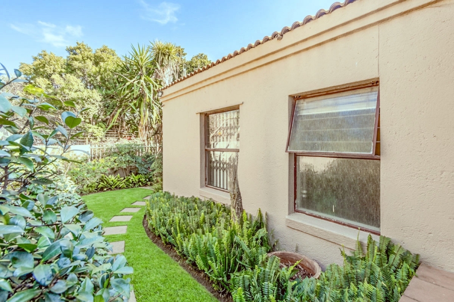 2 Bedroom Property for Sale in Khyber Rock Gauteng
