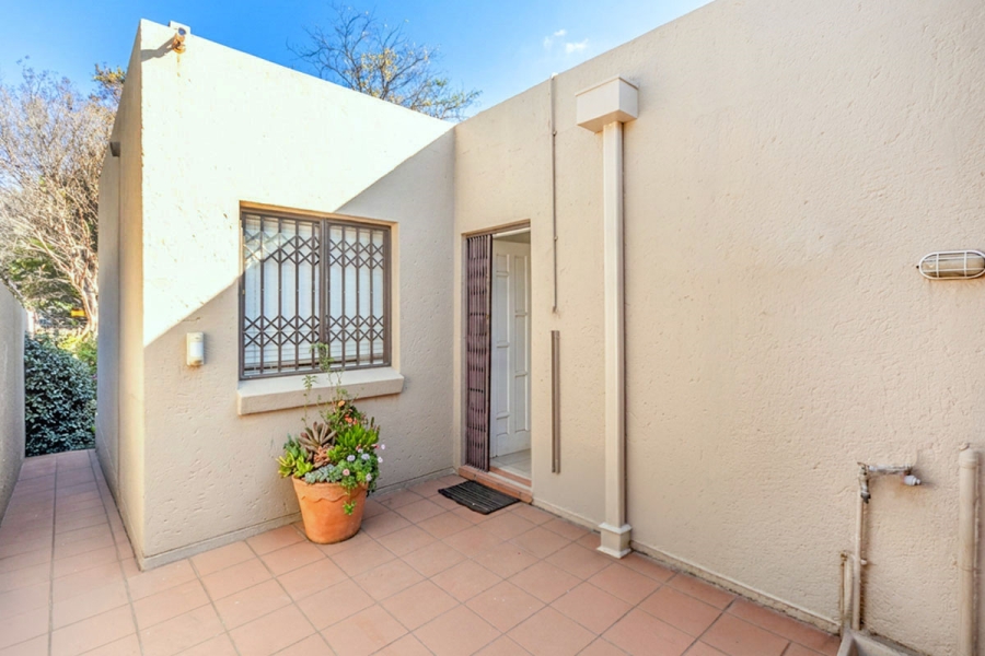 2 Bedroom Property for Sale in Khyber Rock Gauteng