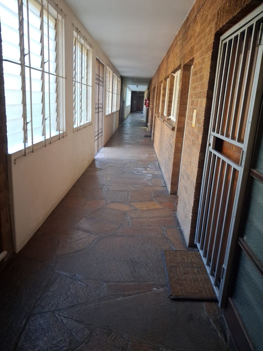 3 Bedroom Property for Sale in Florida Hills Gauteng