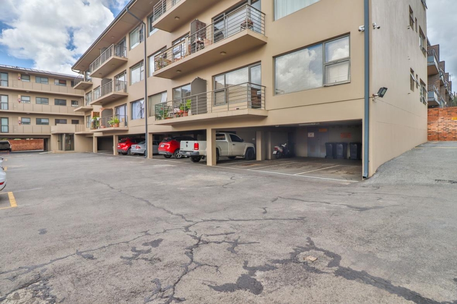 1 Bedroom Property for Sale in Clarens Park Gauteng