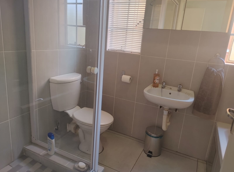2 Bedroom Property for Sale in Eden Glen Gauteng