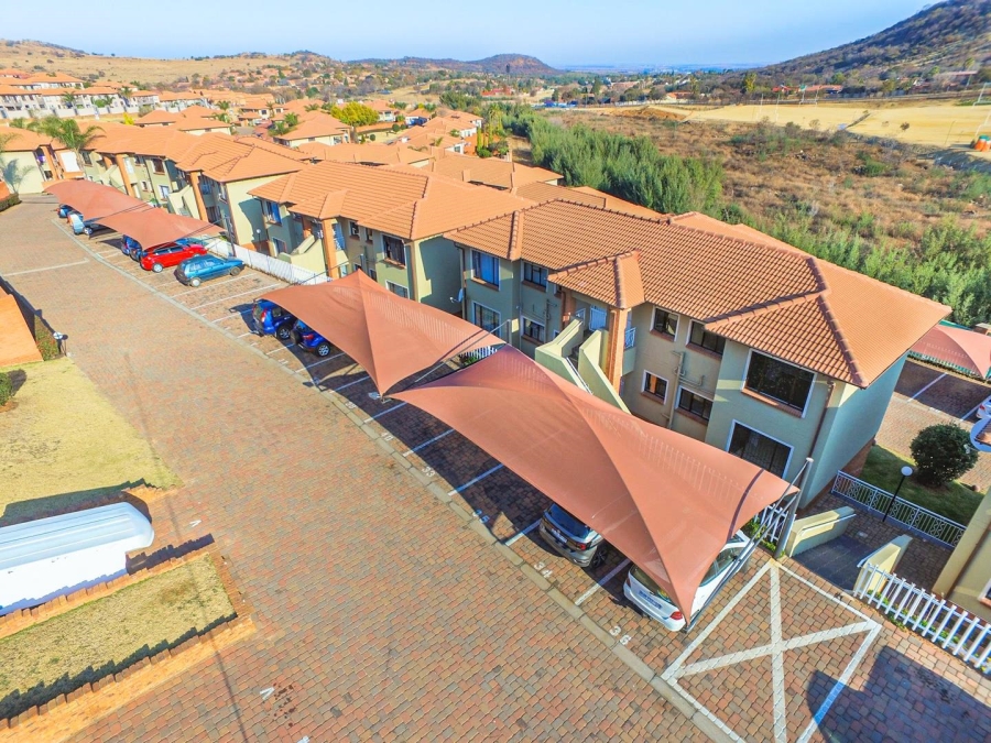 2 Bedroom Property for Sale in Bassonia Gauteng