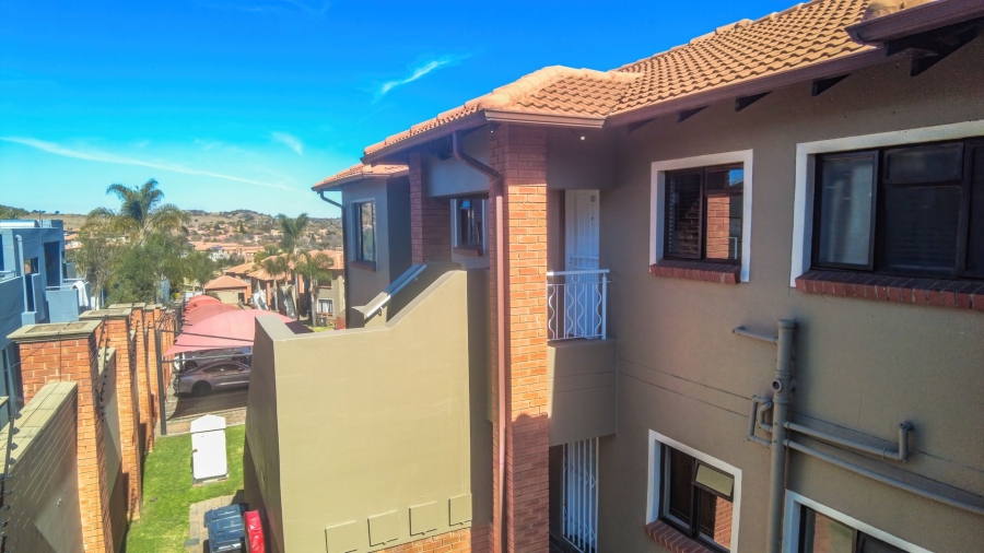 To Let 2 Bedroom Property for Rent in Bassonia Gauteng