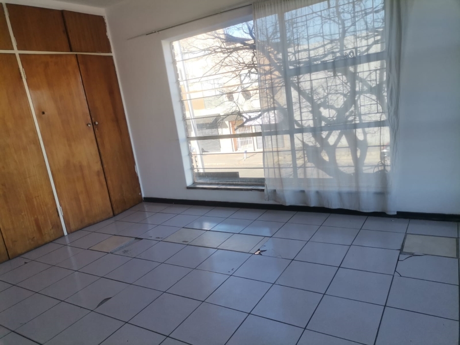 To Let 2 Bedroom Property for Rent in Regents Park Gauteng