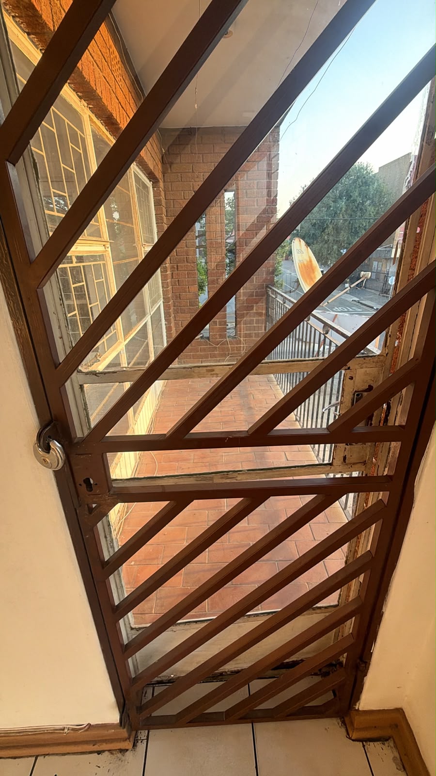 To Let 2 Bedroom Property for Rent in Regents Park Gauteng