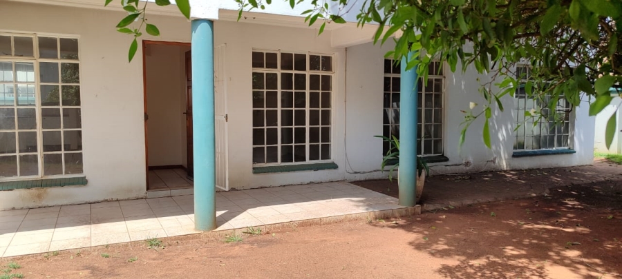 3 Bedroom Property for Sale in Hectorton Gauteng