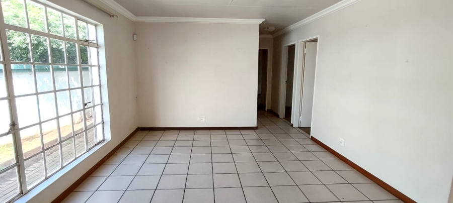 3 Bedroom Property for Sale in Hectorton Gauteng