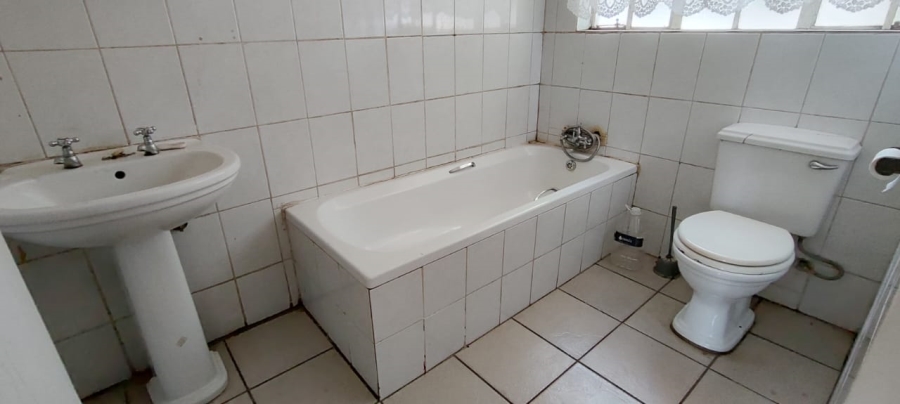 3 Bedroom Property for Sale in Hectorton Gauteng