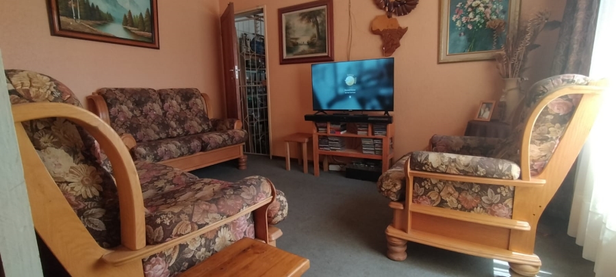 3 Bedroom Property for Sale in Westonaria Gauteng