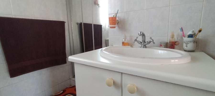 3 Bedroom Property for Sale in Westonaria Gauteng
