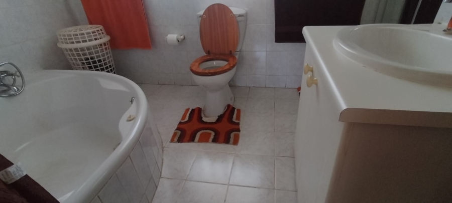 3 Bedroom Property for Sale in Westonaria Gauteng