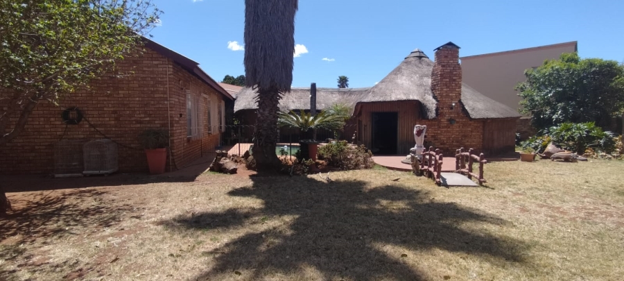 3 Bedroom Property for Sale in Westonaria Gauteng