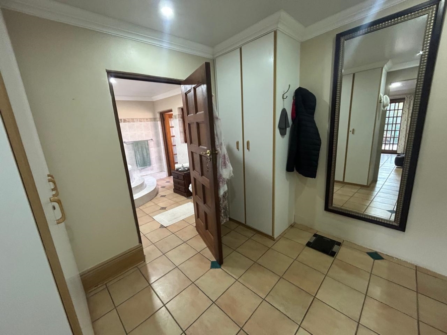 3 Bedroom Property for Sale in Vissershoek AH Gauteng