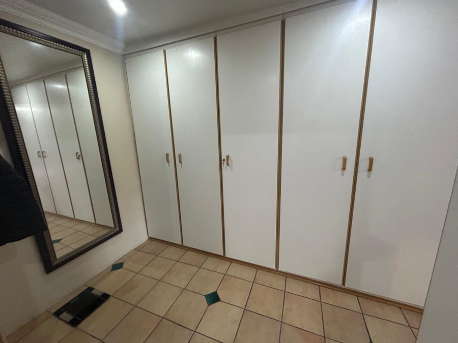 3 Bedroom Property for Sale in Vissershoek AH Gauteng