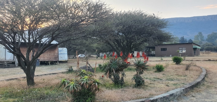 10 Bedroom Property for Sale in Kameeldrift West Gauteng