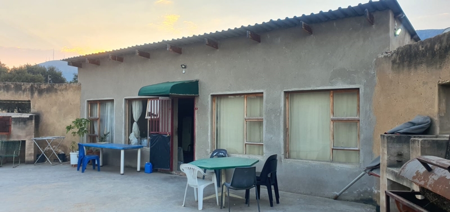 10 Bedroom Property for Sale in Kameeldrift West Gauteng