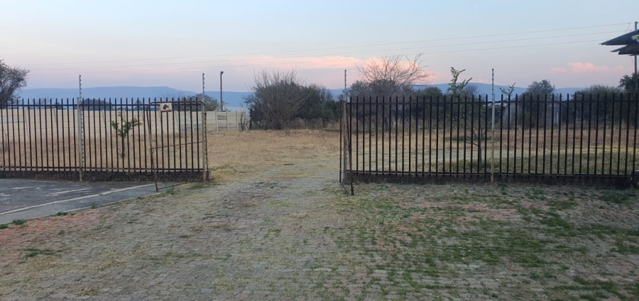 10 Bedroom Property for Sale in Kameeldrift West Gauteng