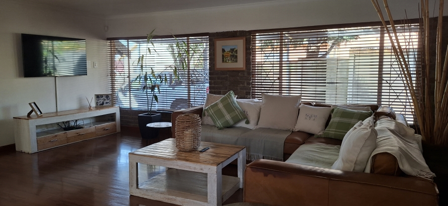3 Bedroom Property for Sale in Rant En Dal Gauteng