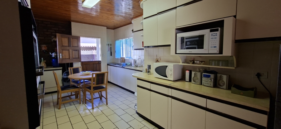 3 Bedroom Property for Sale in Noordheuwel Gauteng
