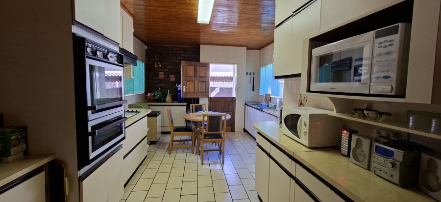 3 Bedroom Property for Sale in Noordheuwel Gauteng