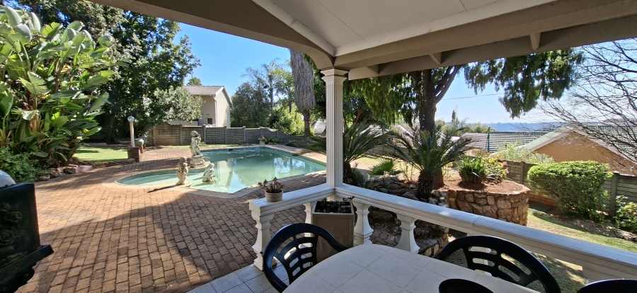 3 Bedroom Property for Sale in Noordheuwel Gauteng