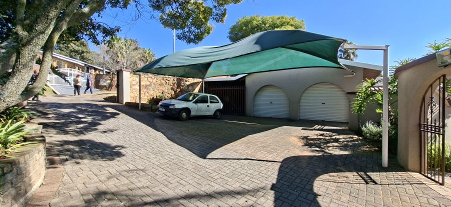 3 Bedroom Property for Sale in Noordheuwel Gauteng