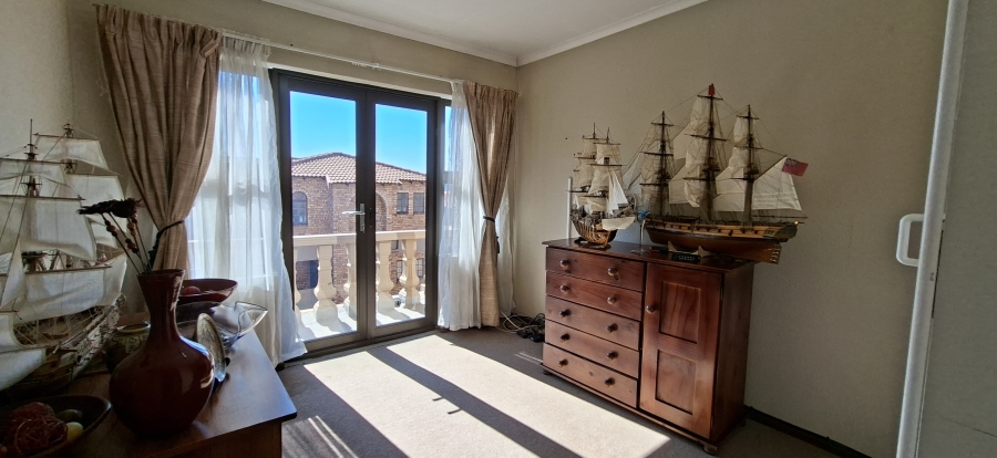 3 Bedroom Property for Sale in Noordheuwel Gauteng