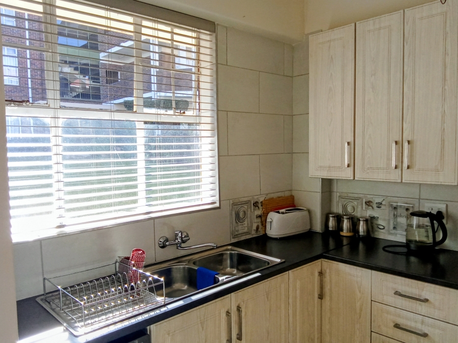 2 Bedroom Property for Sale in Florida Gauteng