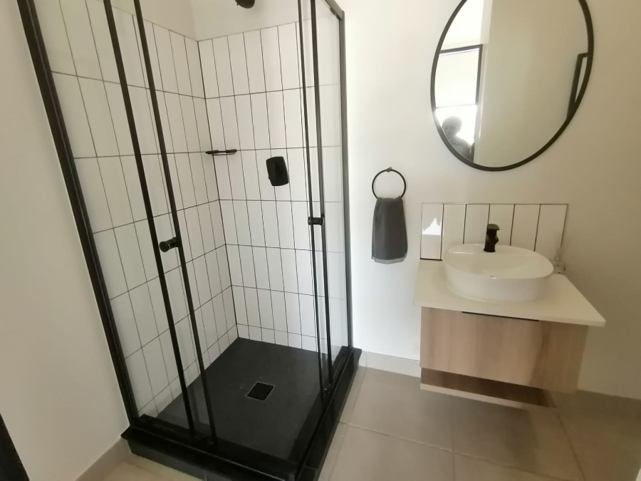 To Let 2 Bedroom Property for Rent in Mulbarton Gauteng