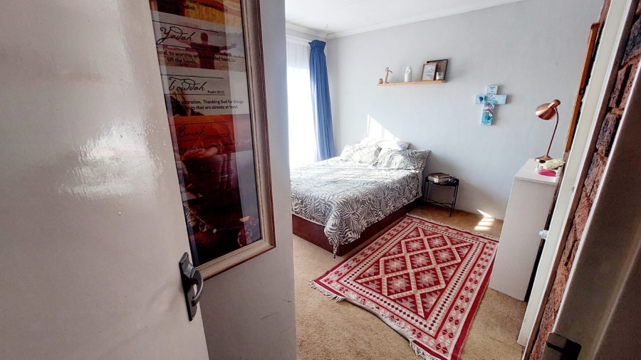 4 Bedroom Property for Sale in Eike Park Gauteng