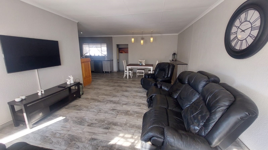 3 Bedroom Property for Sale in Dan Pienaarville Gauteng