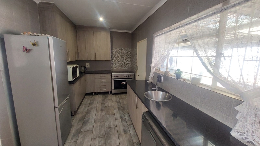 3 Bedroom Property for Sale in Dan Pienaarville Gauteng