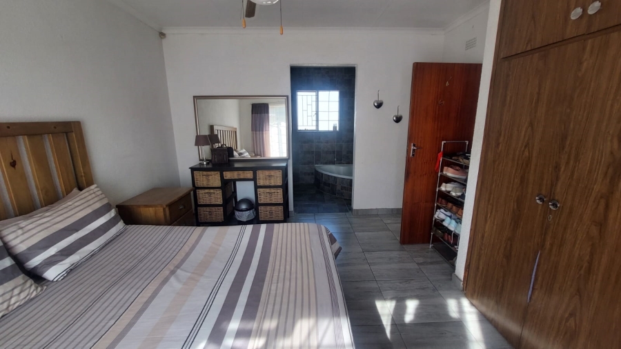 3 Bedroom Property for Sale in Dan Pienaarville Gauteng