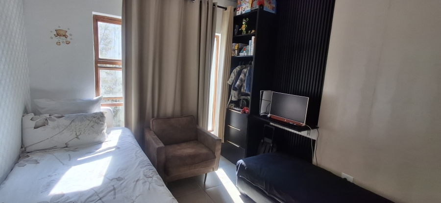 3 Bedroom Property for Sale in Northwold Gauteng