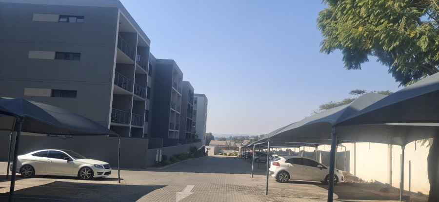 1 Bedroom Property for Sale in North Riding Gauteng