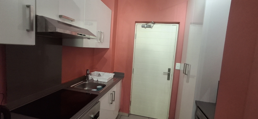 1 Bedroom Property for Sale in North Riding Gauteng