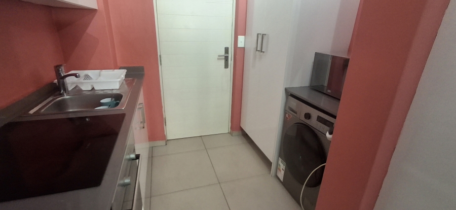 1 Bedroom Property for Sale in North Riding Gauteng