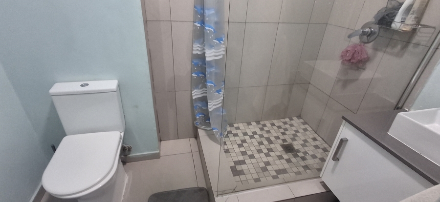 1 Bedroom Property for Sale in North Riding Gauteng