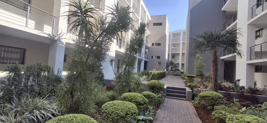 1 Bedroom Property for Sale in North Riding Gauteng